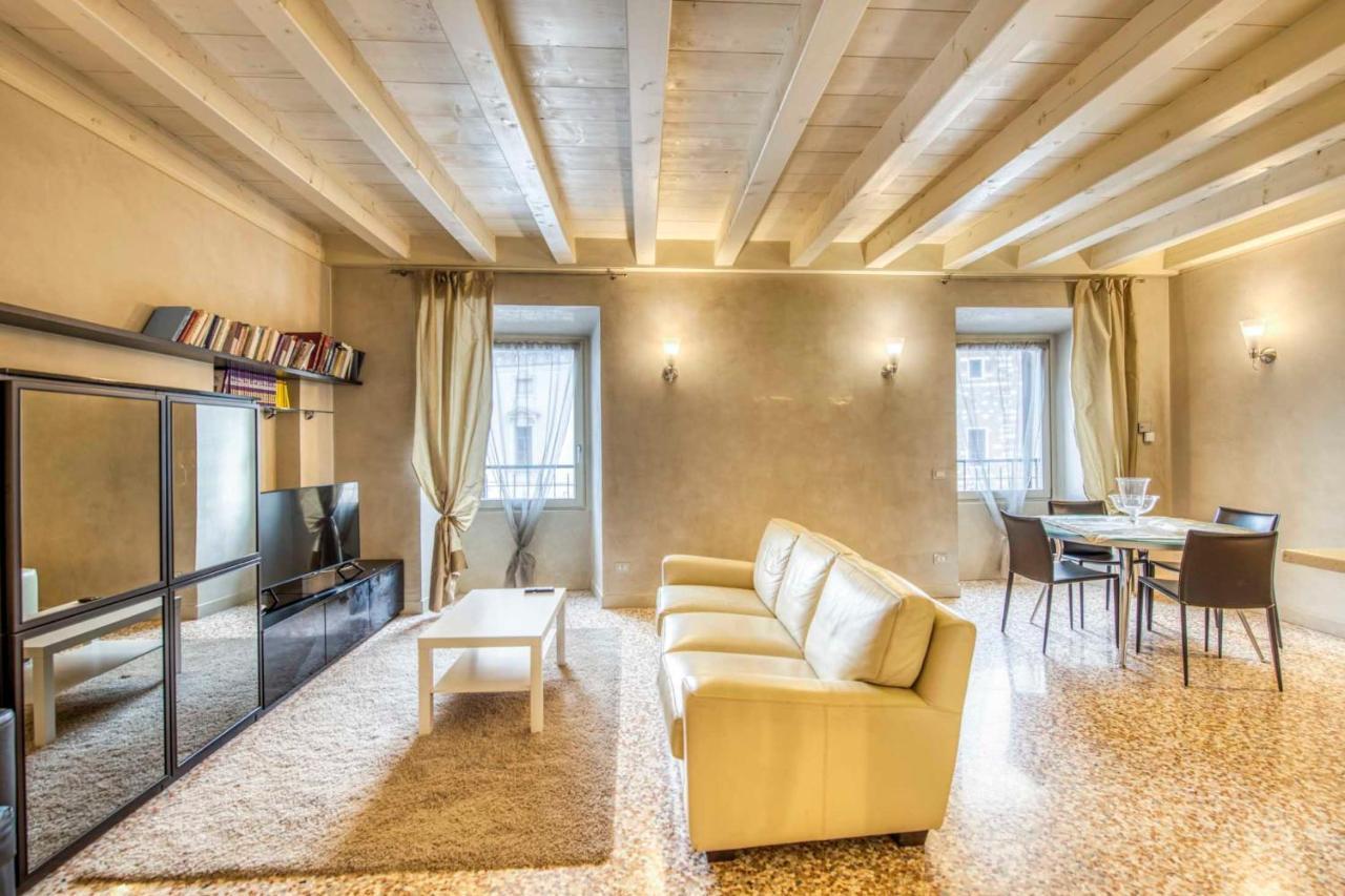 Apartmentsarena - Mercatorum - Piazza Erbe Appartement *